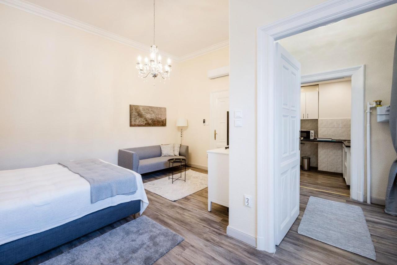 Andrassy 13 Center Apartment Budapest Kültér fotó